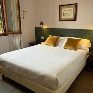 Zanobi 45 Italy